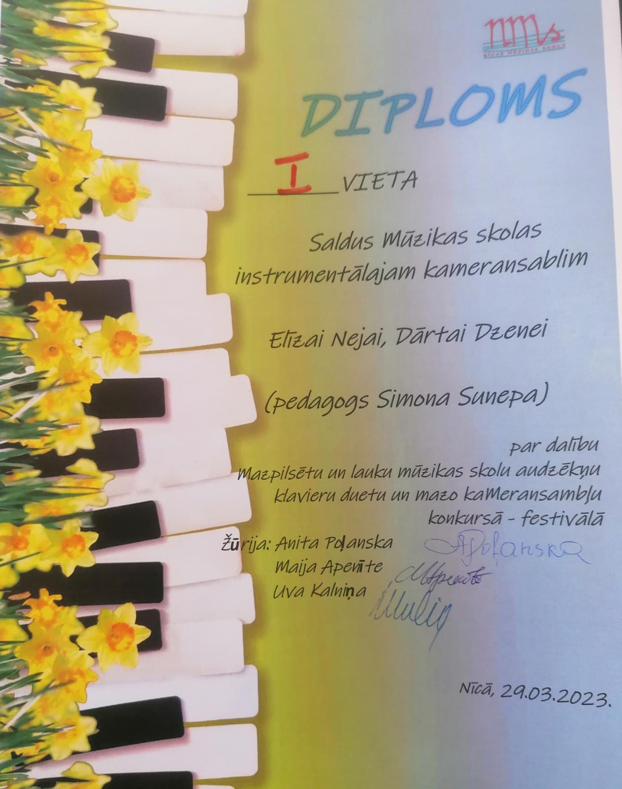 klavieru dueta iegūtais diploms